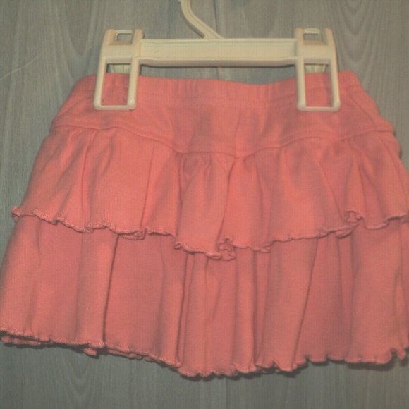 Okie-Dokie Skort Girl's 2T Salmon Pink Ruffled Skirt Shorts Lettuce Edging - Picture 1 of 3